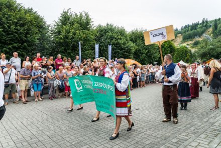 Korowód 56.Tygodnia Kultury Beskidzkie